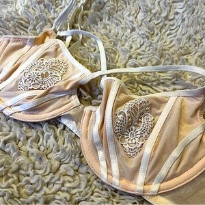 Lace Strappy Bra